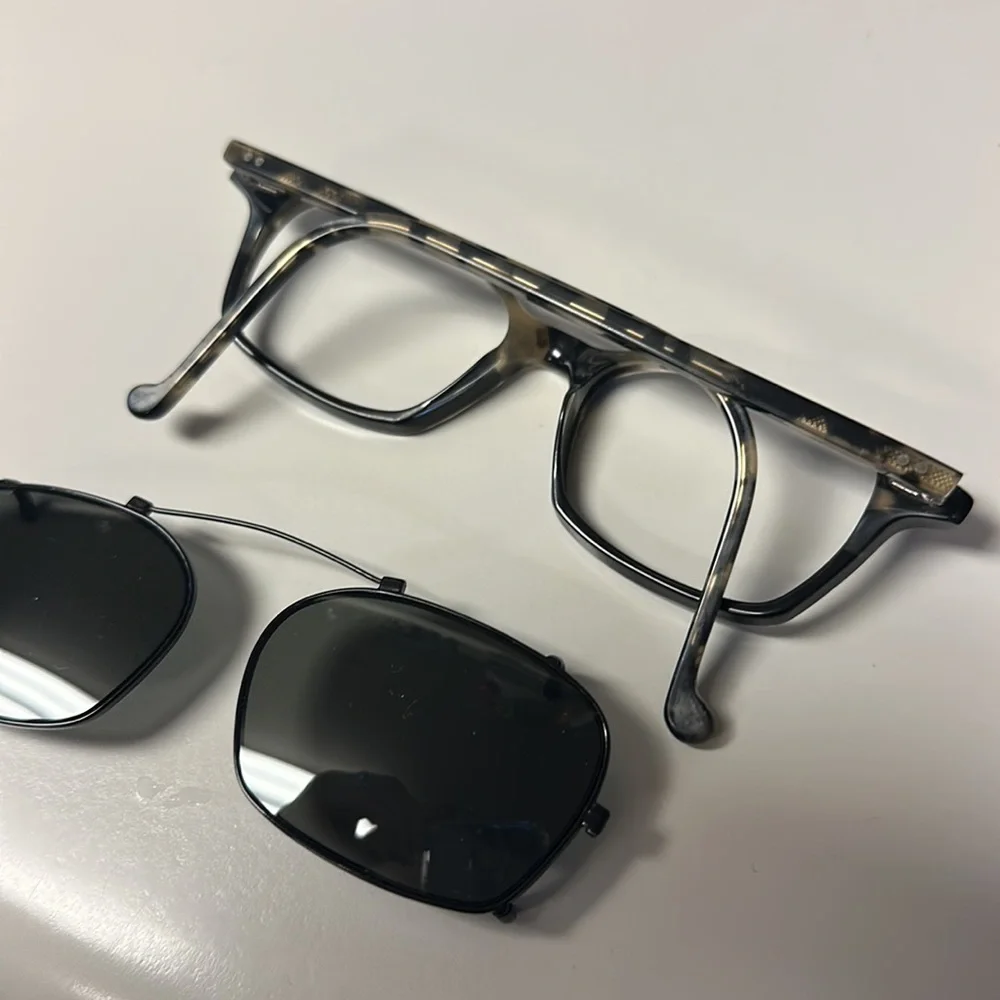 Stylish Black and Gray Glasses with Clip-On Lenses - Picture 5 of 7